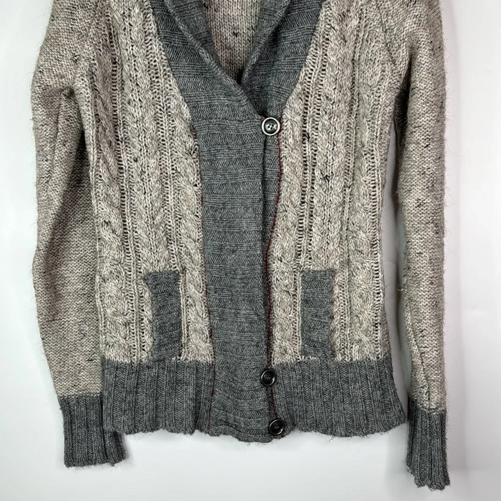 BKE Wool Blend Gray Cardigan Sweater Size Large - Picture 3 of 8